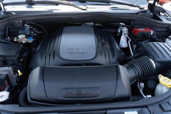 Dodge Durango 5.7 V8 HEMI 4x4 R/T 7 MIEST, ťažné 3,2 tony - 20