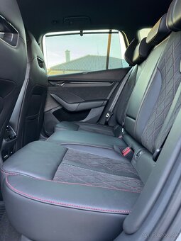 Škoda Octavia RS Plus Combi 4x4 147KW Kamera/Ťažné/DCC/Virtu - 20