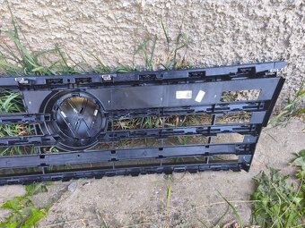 VW Touareg III Touareg 3 RLine maska chladiča cierna 760 - 20