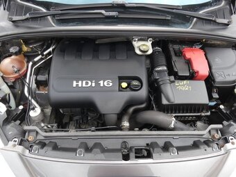 Peugeot 308 2.0 HDI SW panorama digi.klima - 20