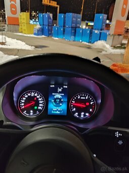 Predám Mercedes Sprinter 4x4, automat - 20