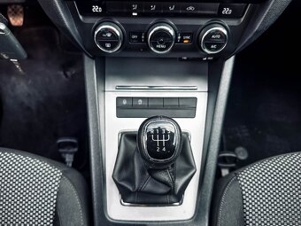 Škoda Octavia Combi 1.6 TDI 110k Active - 20