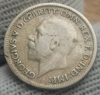 Strieborné 6 pence. - 20