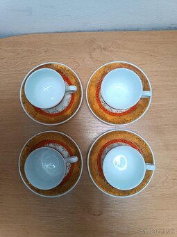 Sklo a porcelán - 20
