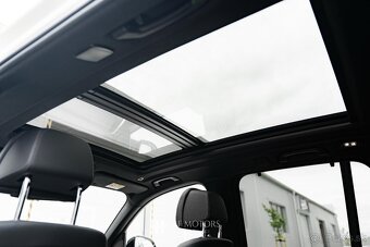 BMW X5 xDriveM50i A/T - 20