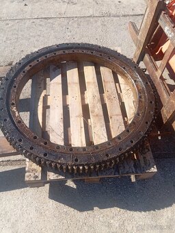 TATRA UDS NA NAHRADNE DIELY - 20