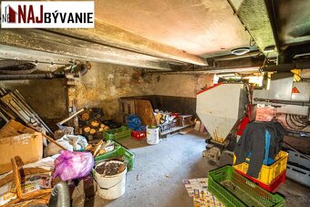 Rodinný dom po rekonštrukcii obec  Kalameny Rezervovaný - 20