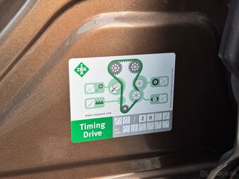 Volvo XC60 2.4D AWD Momentum Geartronic - 20