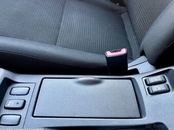 Mitsubishi Lancer 1.6 MIVEC Benzín Sportback 86kW + Xenóny - 20