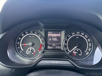 ŠKODA OCTAVIA 3 COMBI RS CHALLENG 2.0 TDI 135KW DSG - 20