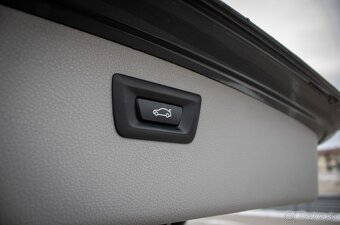 BMW rad 3 Touring 320d xDrive | Špičkový Servis | 4x4 - 20