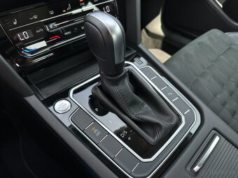Volkswagen Passat Variant 2.0 TDi DSG 4Motion, r.v.: 2021 - 20
