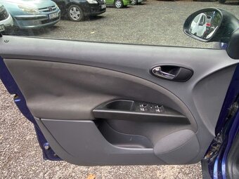 Seat Altea 2.0 TDI 103kW tažné klima park.senzory 2005 - 20