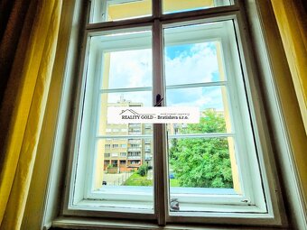 4 izbový CENTRUM - GRÖSSLINGOVA - GARÁŽ v cene - 139 m2 - 20