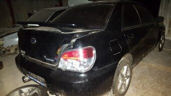 Subaru impreza wrx sti dvere kridlo volant kufor naraznik - 20