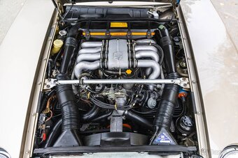 Porsche 928S z roku 1983 - 20