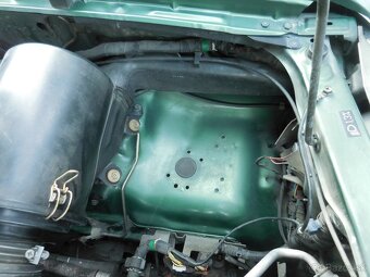 Nissan Navara 2,5 TDi 76kw     REZERVOVANÉ - 20