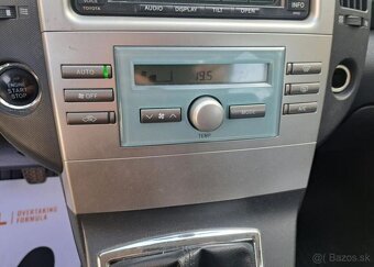 Toyota Corolla Verso 2,0 D4-D Terra Base SFX 16 nafta - 20