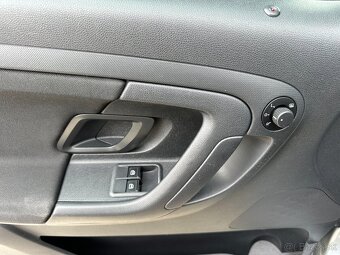 Škoda Roomster 1.6 TDI Ambition - 20