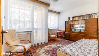 FINREA│5 izbový rodinný dom s garážou v tichej ulici - Záska - 20