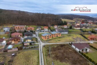 4 IZBOVÝ RODINNÝ DOM - KANAŠ, 120 M2, 426 M2 - 20