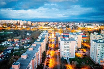 Na predaj 3-izbový byt, ulica Povstania českého ľudu, sídlis - 20