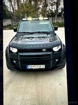 Land Rover Defender P400 - 20