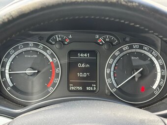 🔵 Škoda Octavia Combi 2.0 TDI RS - 20
