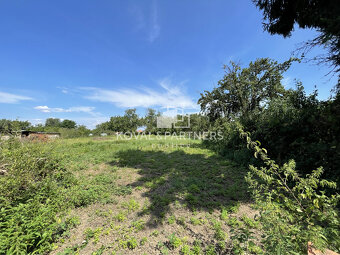 Rodinný dom s pozemkom 1720 m2 - 20