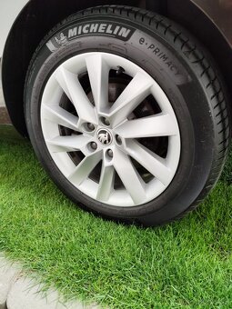 Skoda Superb Combi 2.0 TDI SCR DSG - 20