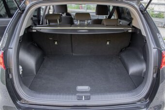 Kia Sportage 1.6 CRDi A/T - NOVÝ MOTOR - 20