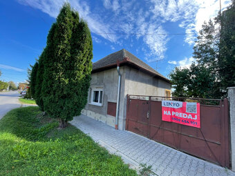Na predaj - Rodinný dom- s pozemkom 739m² - 20