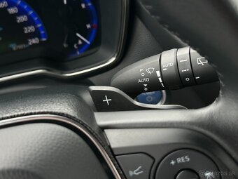 Toyota Corolla Combi 2.0 Hybrid CVT, r.v.: 2021 - 20