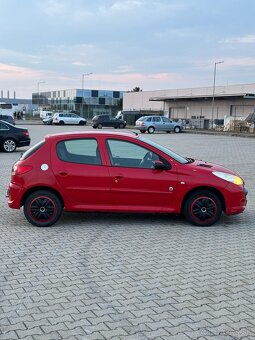 Na predaj PEUGEOT 206+,1.4i,54kw,r.v.2012 - 20
