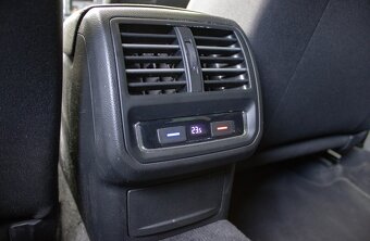 Volkswagen Passat Variant 2.0 TDI DSG VW - 20