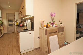 ZĽAVA -3000 eur - 3 izb. byt po rekonštrukcii, 2X BALKÓN - 20