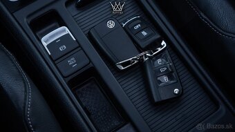 Volkswagen Golf Variant 2.0 TDI Highline Webasto DSG - 20