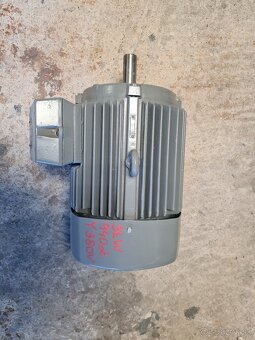 Predám el.motory na čerpadlá Sigma Darling 1,5kW - 20