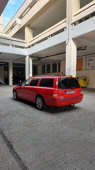 Volvo V70 D5, manuál - 20