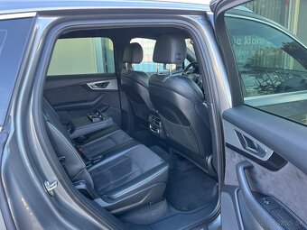 Audi Q7 3,0 TDi S-line Quattro - 20