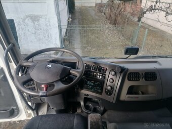 Renault Kerax 8x4 - 20