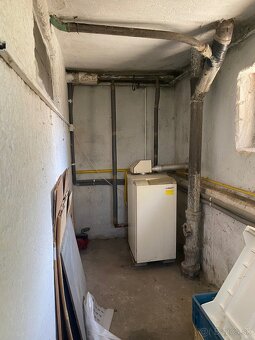 Ponúkam na predaj 5 izb, rodinný dom v obci Kocurice. - 20