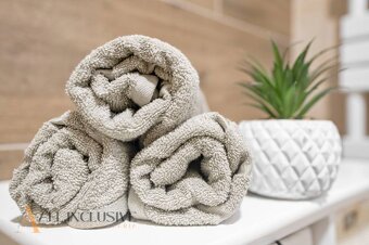 ALL INCLUSIVE | NA PREDAJ 4-IZBOVÝ RD (ČASŤ DVOJDOMU), VEĽKÉ - 20