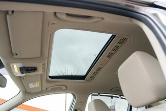 BMW 325D F30 - 20