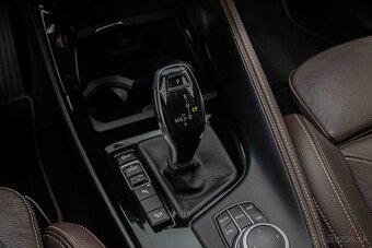 BMW X1 xDrive 25d xLine A/T / ODPOČET DPH - 20