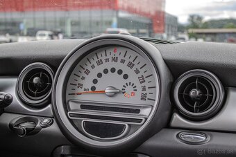 Mini Cooper R56, 1.6l benzin, 2009, BRG edicia - 20