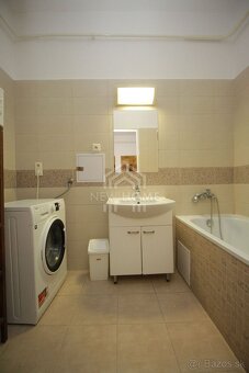 KARADŽIČOVA - 3,5 iz. byt v tehlovom dome max 4 osoby - 20