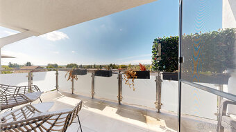 Na predaj: výnimočný 2-izbový byt s loggiou a nadštandardnou - 20