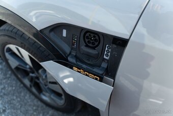 Audi E-tron -2022/42tis.km- 50 quattro Sportback -NEBÚRANÉ - 20
