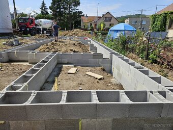 Stavebná firma , živnostníci , stavbári - 20